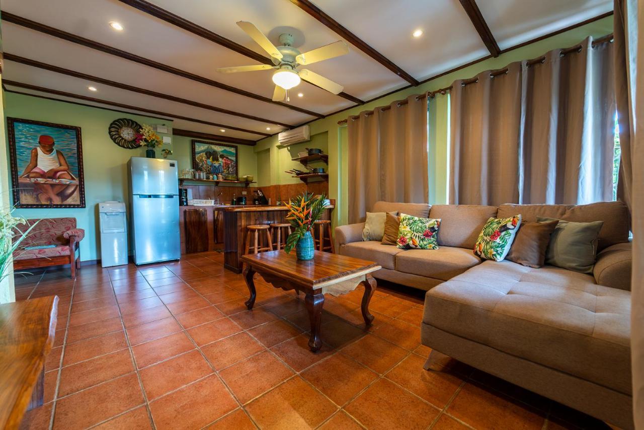 Villas Oasis Manuel Antonio Eksteriør bilde
