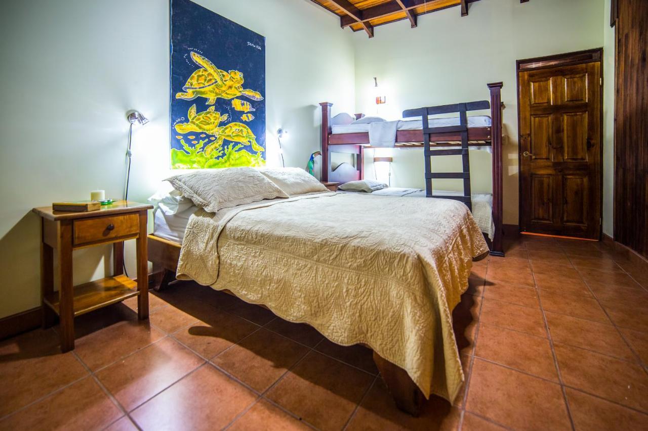 Villas Oasis Manuel Antonio Eksteriør bilde